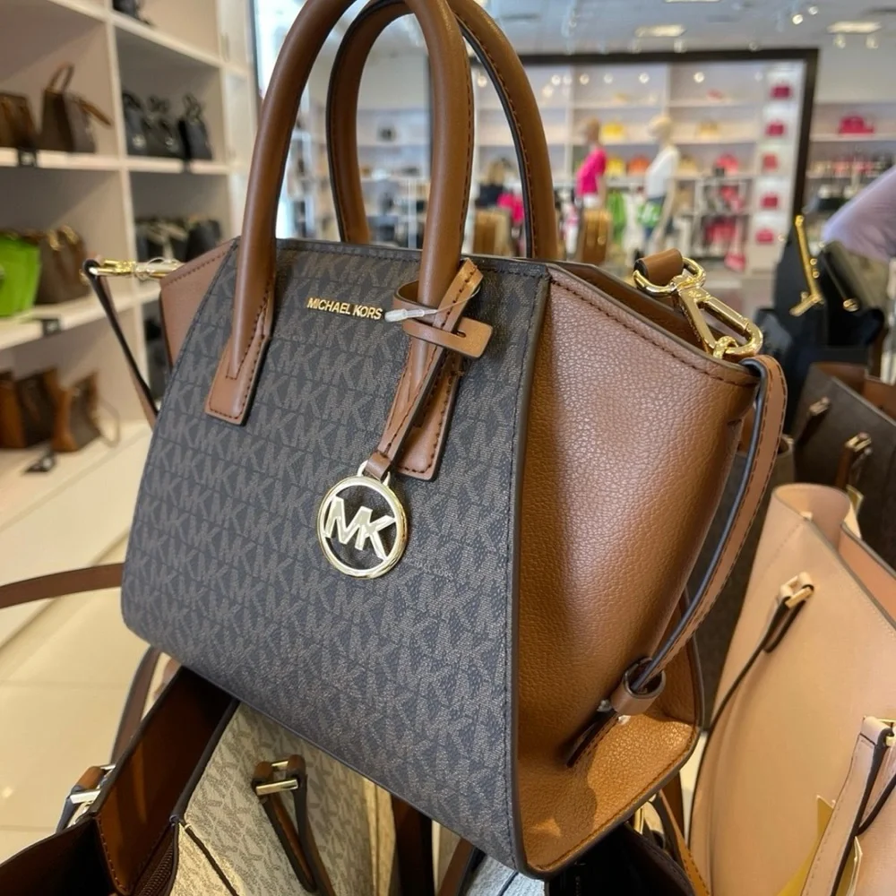 Michael Kors Avril Small Leather Logo Satchel Crossbody Brown Top Zip Bag
NWT - Picture 6 of 16